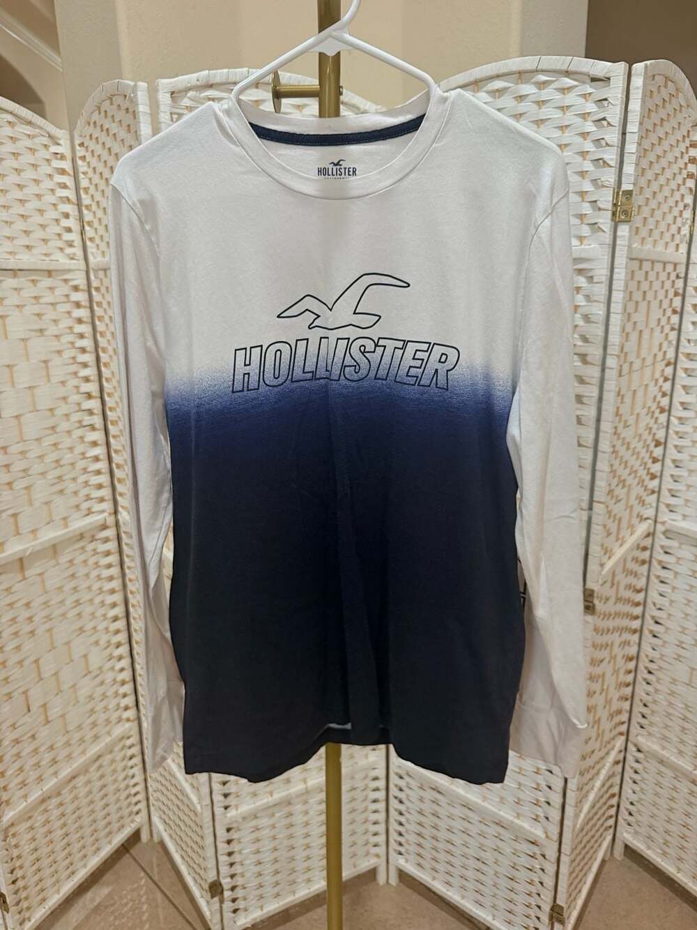 Hollister Ombre Long Sleeve T-Shirt Size M White Navy Logo